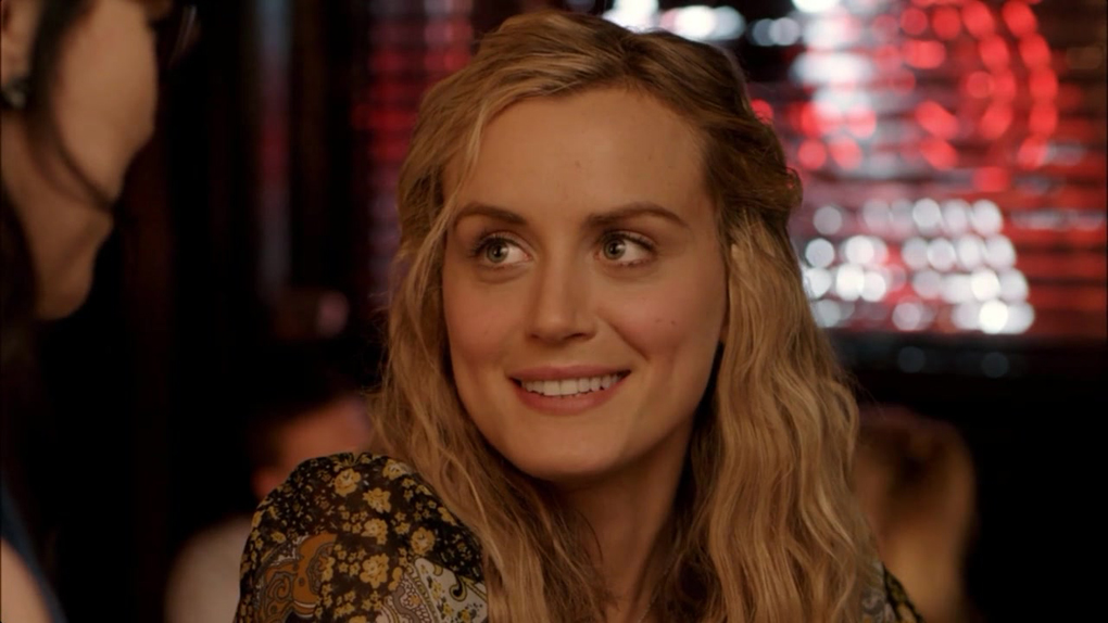 Everytime i see your face. Piper Chapman. Вивиан шиллинг. Пайпер без фона